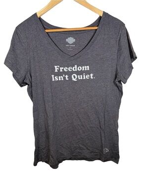 Harley-Davidson Gray V-Neck Tee with "Freedom Isn't Quiet" Print SIZE XL